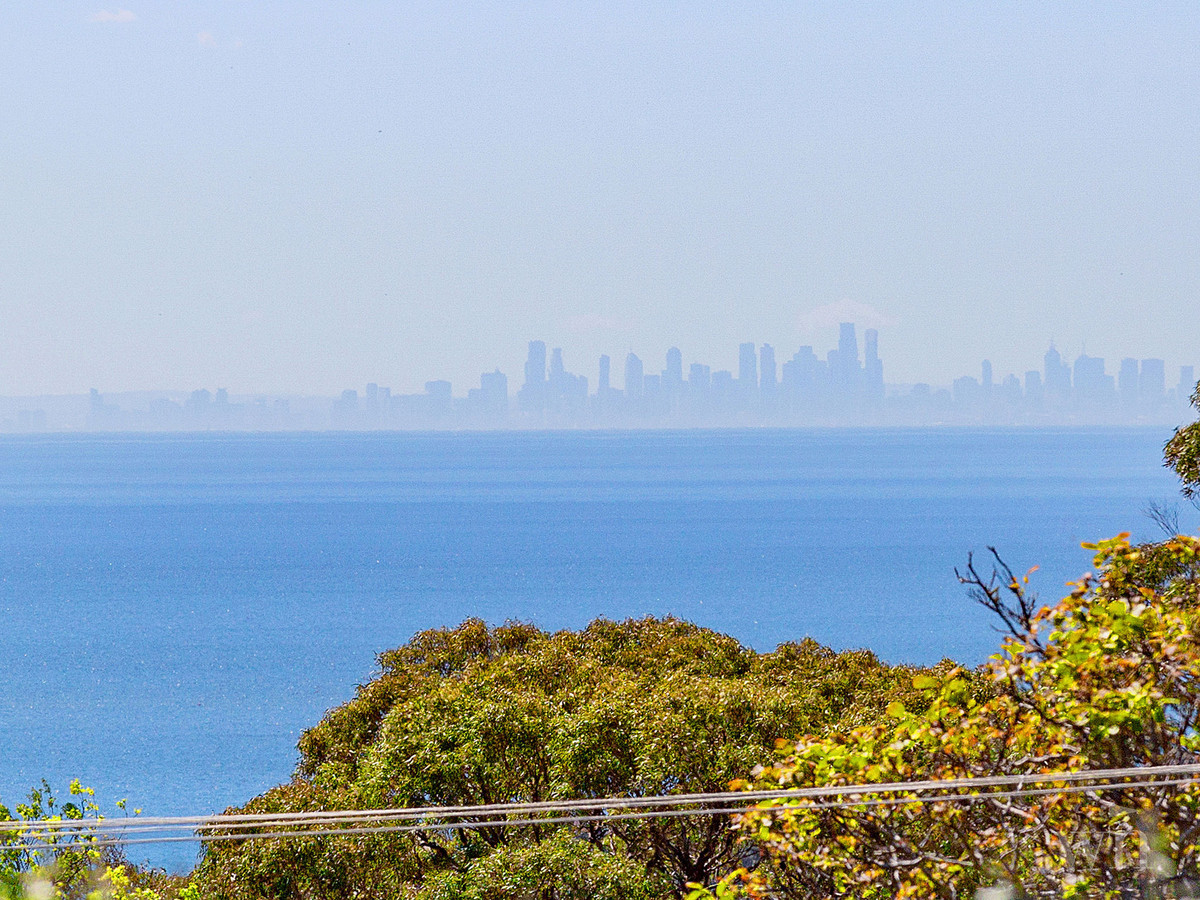 142 Somerset Drive, Mount Martha - Thumbnail 3