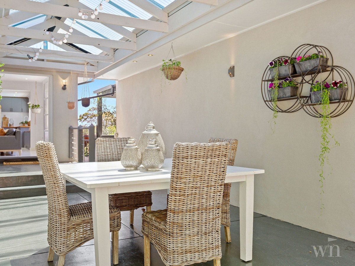 Image of dining room