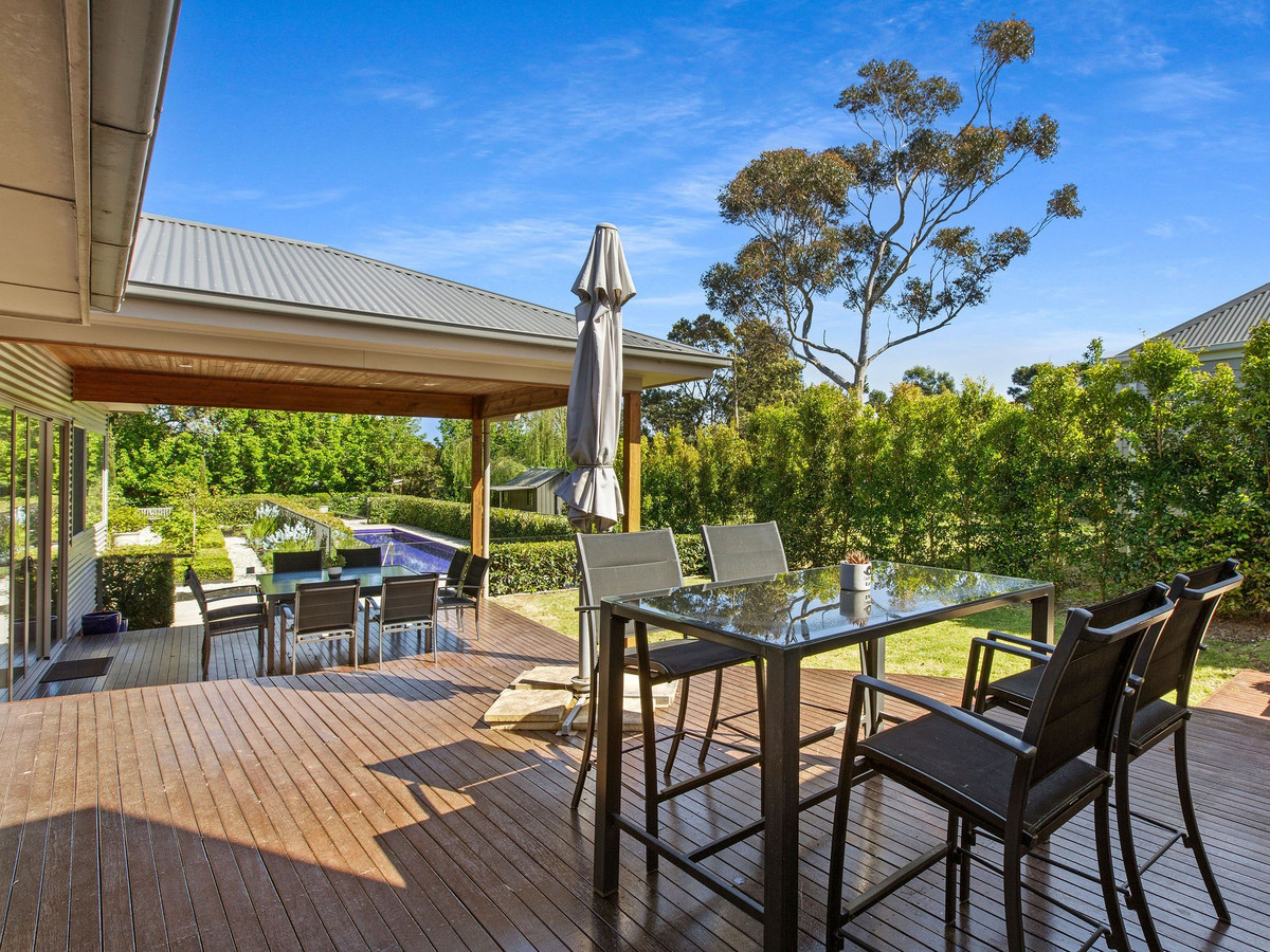 1 Kia Ora Avenue, Mount Martha - Thumbnail 2