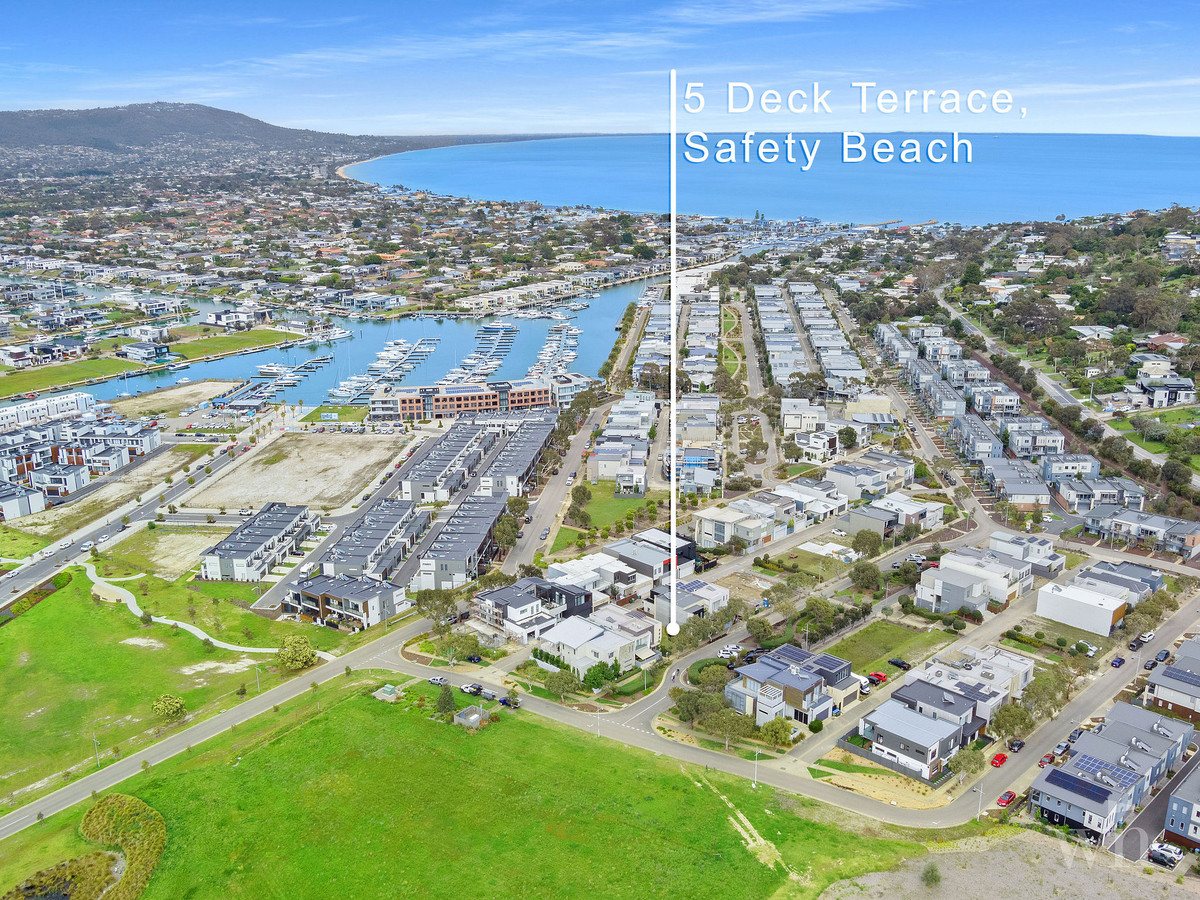 5 Deck Terrace, Safety Beach - Thumbnail 3