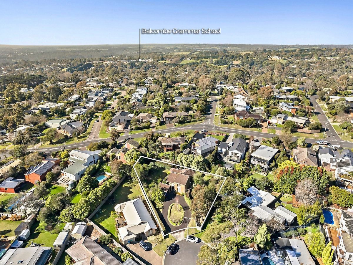 Image of neighborhood