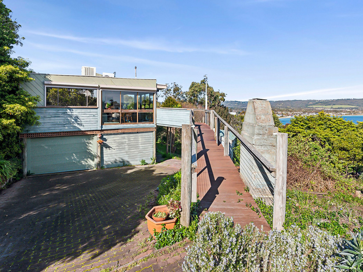 2 Ellerina Road, Mount Martha - Thumbnail 3