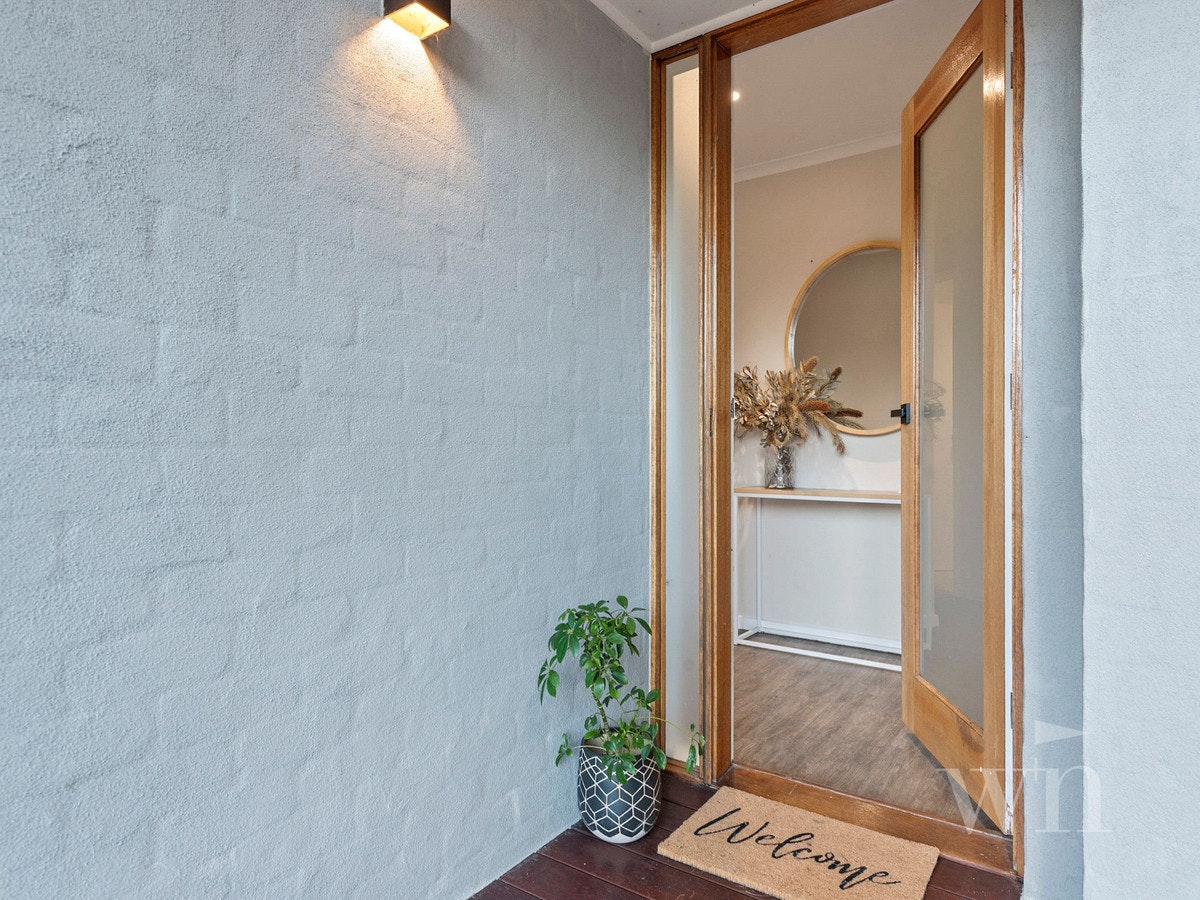 Image of corner