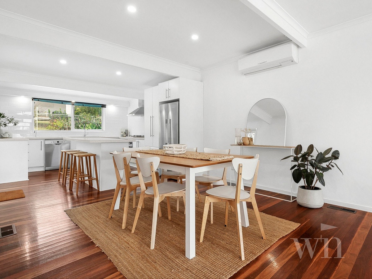 Image of dining room