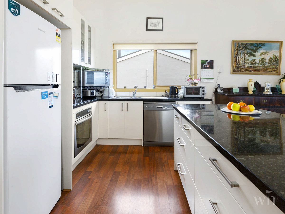 3/8 Latrobe Drive, Mount Martha - Thumbnail 7