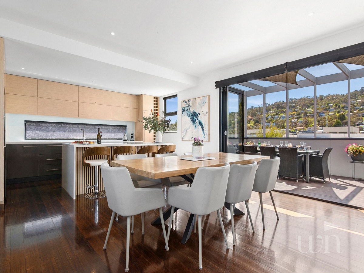 Image of dining room