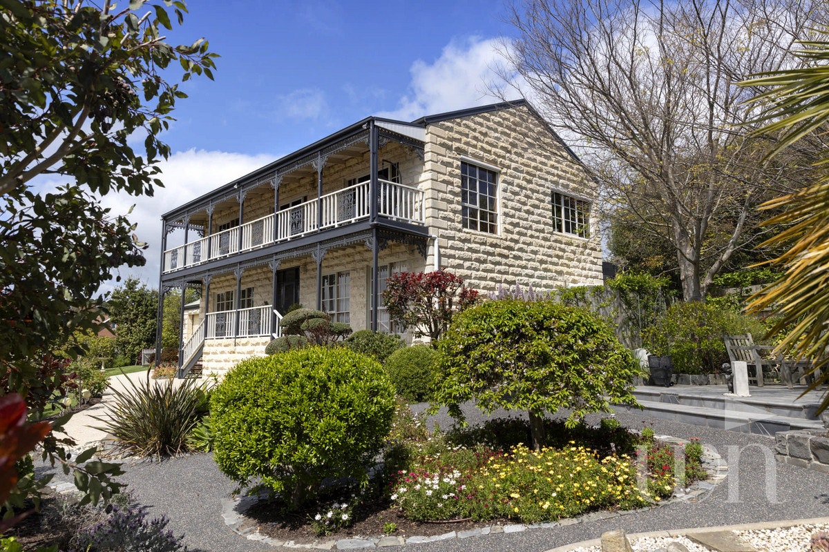 Image of building