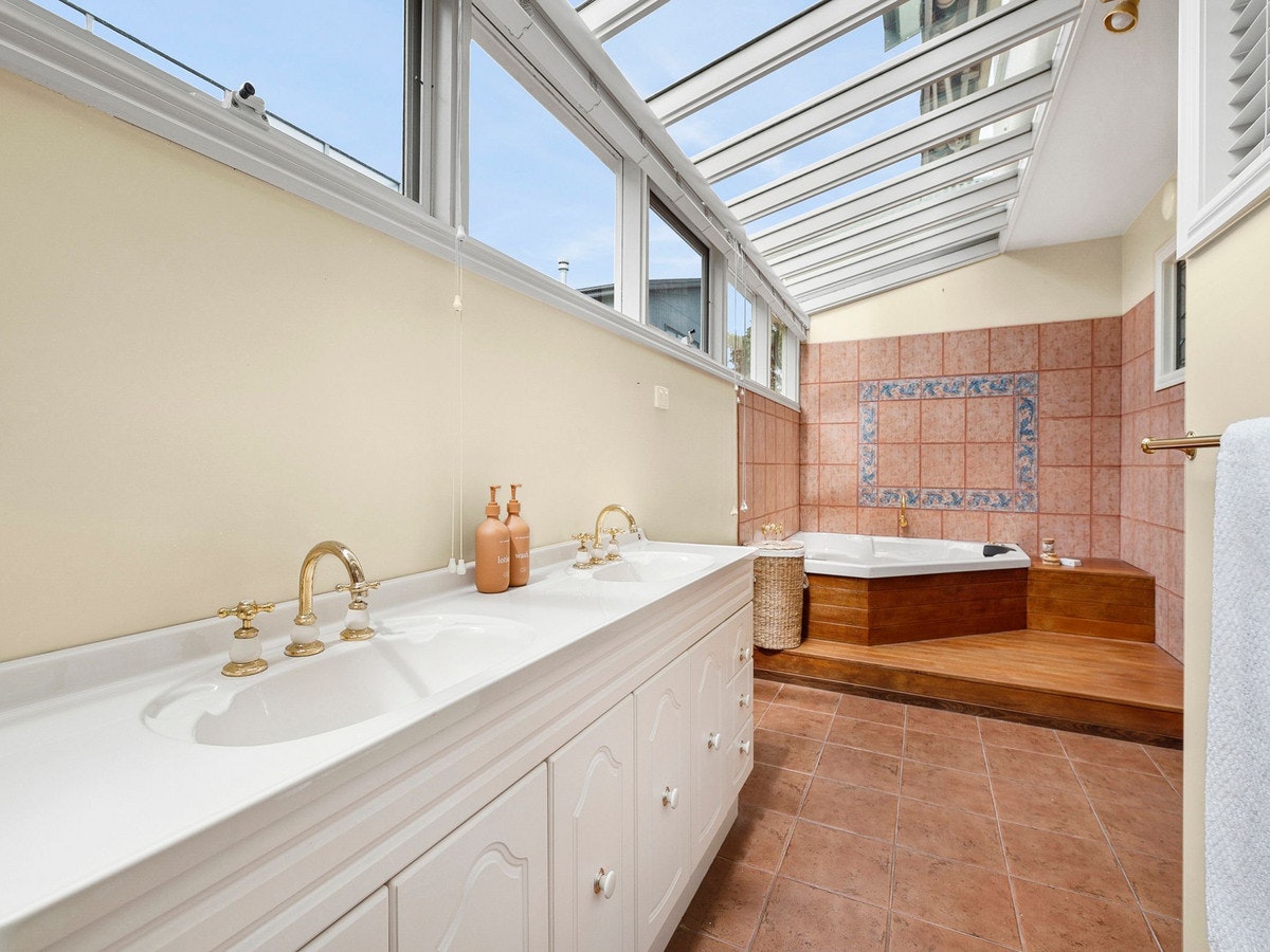 Image of sink