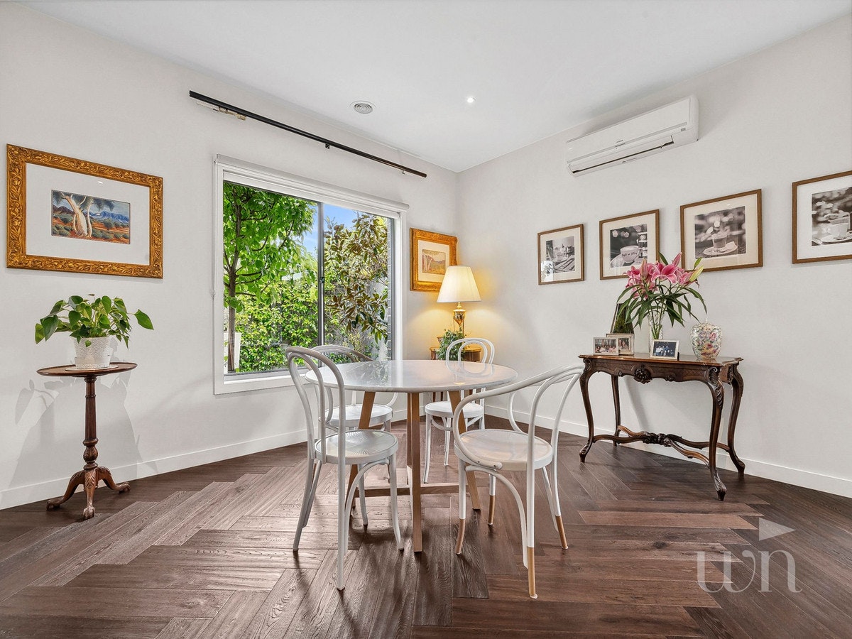 Image of dining room