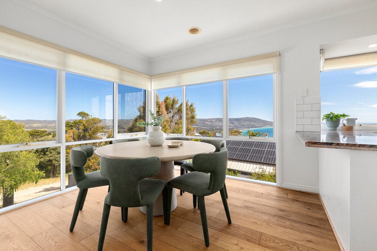 Image of dining room