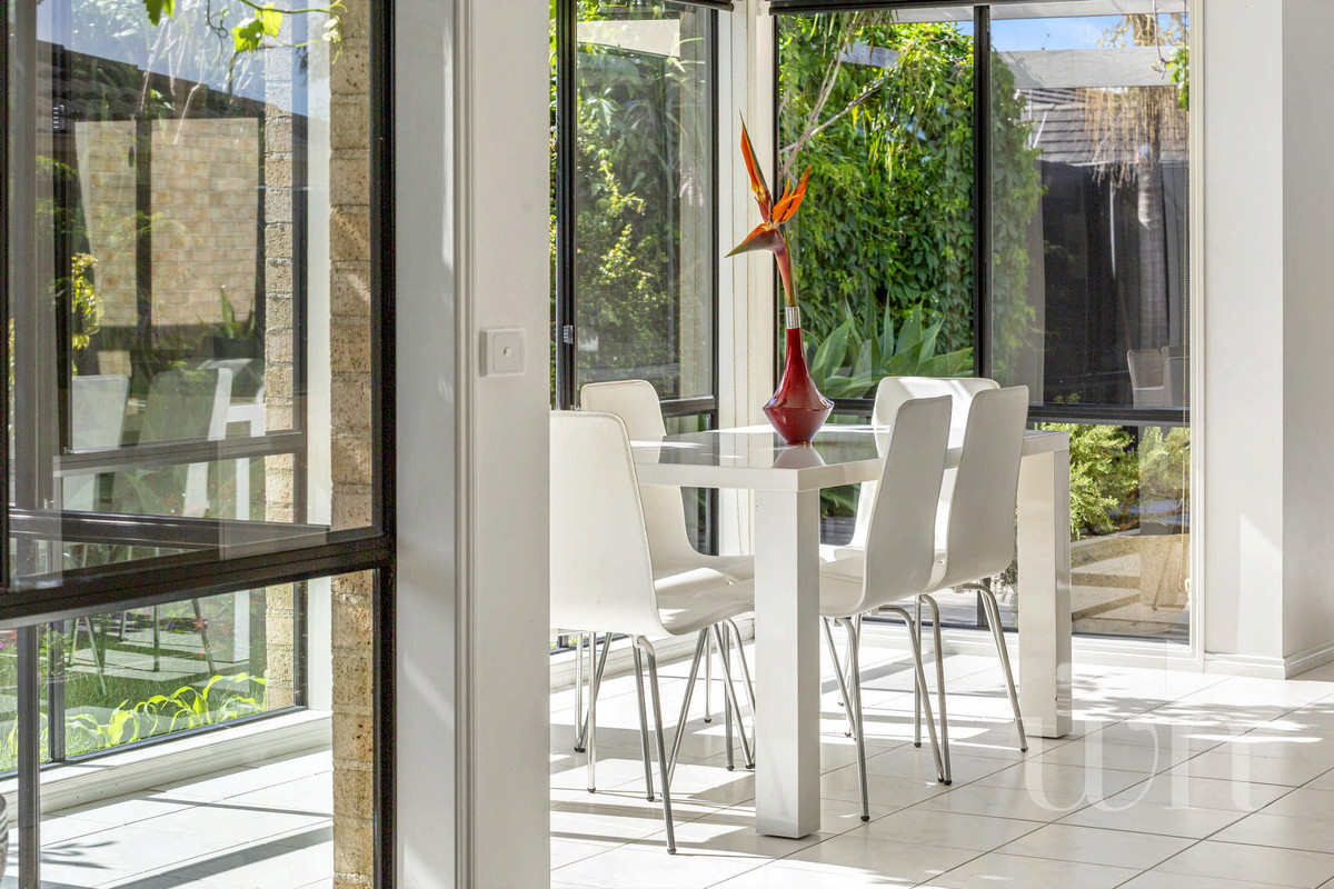5 Outlook Court, Mornington - Thumbnail 4