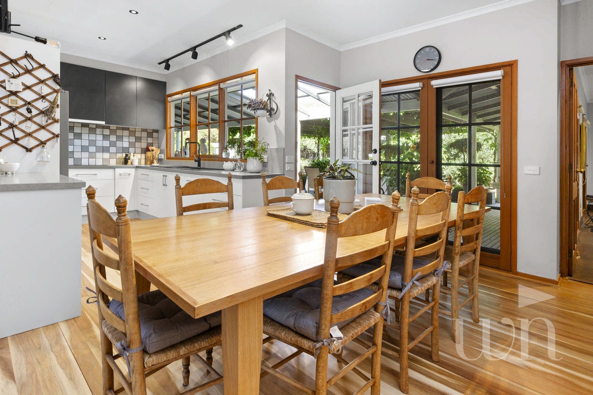 Image of dining room