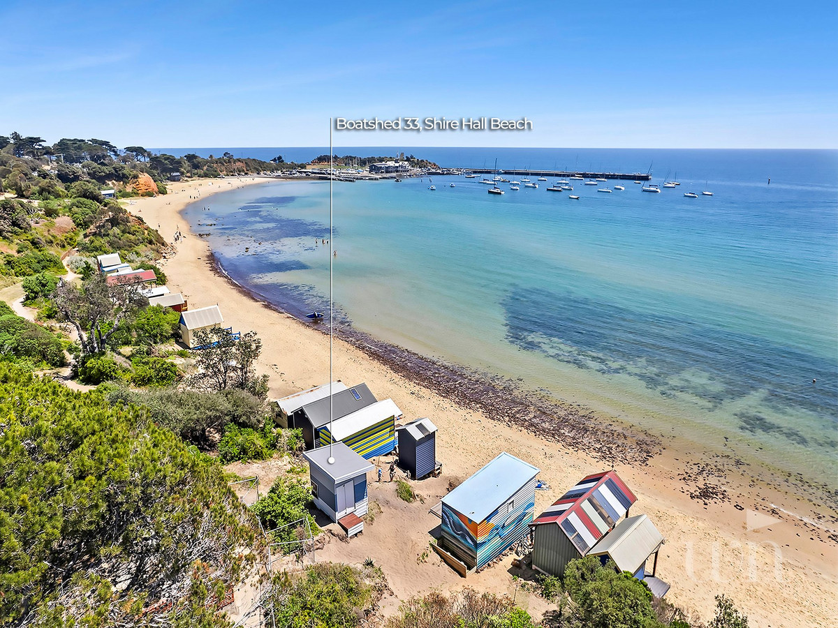 Boatshed 33 Shire Hall Beach, Mornington - Thumbnail 3