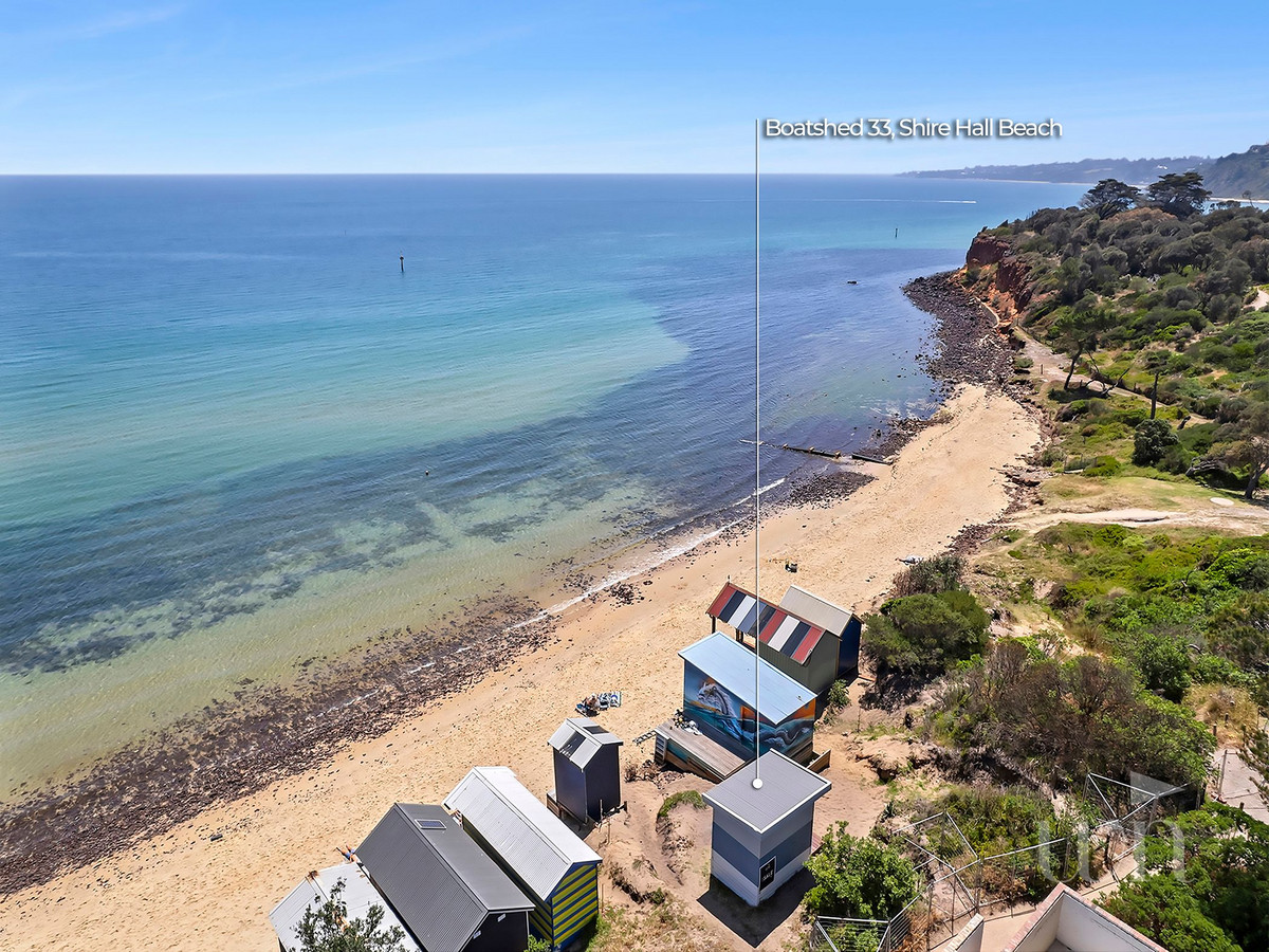 Boatshed 33 Shire Hall Beach, Mornington - Thumbnail 7