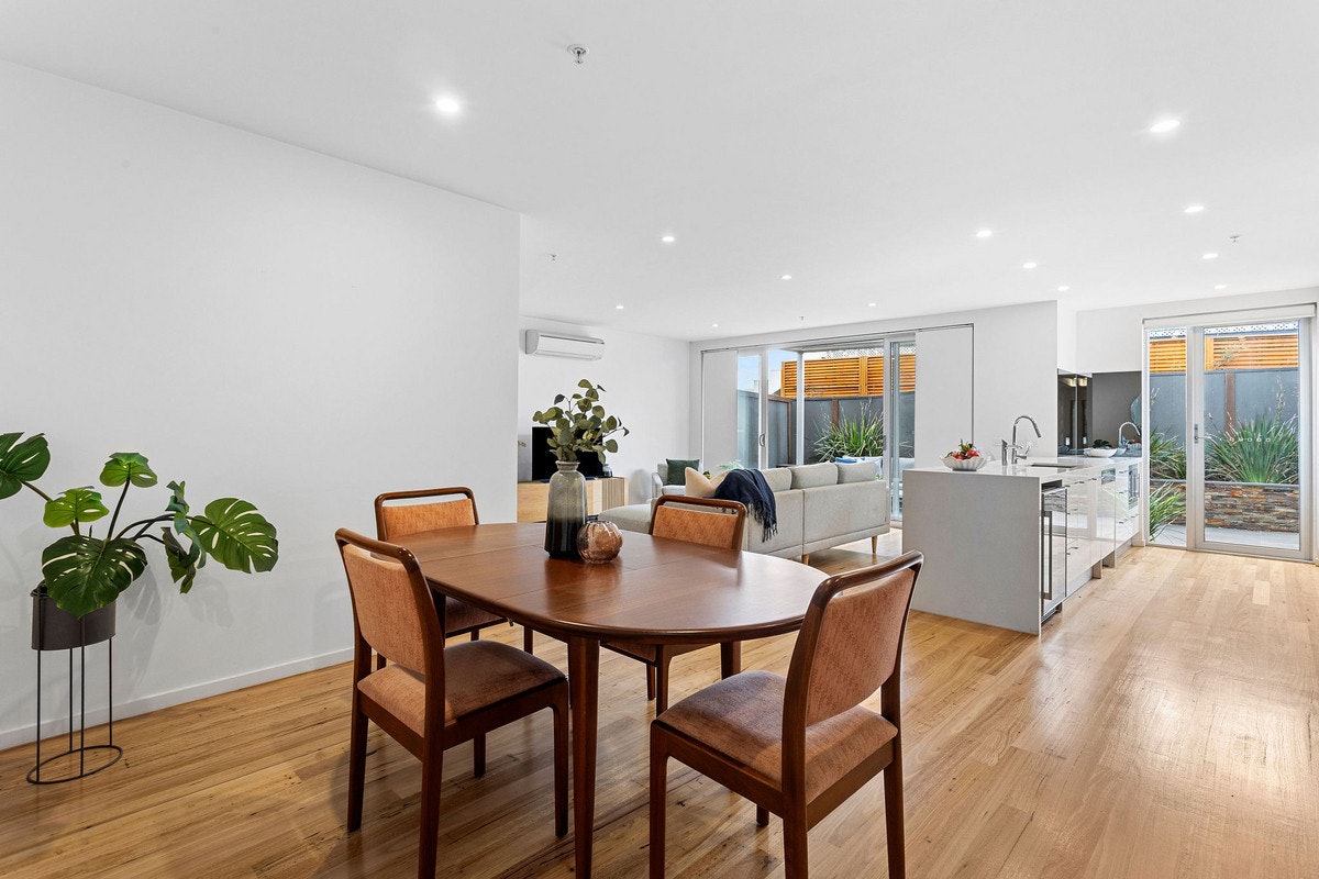 Image of dining room