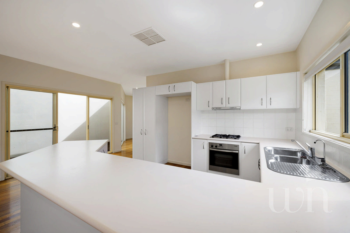6a Dalsten Grove, Mount Eliza - Thumbnail 3