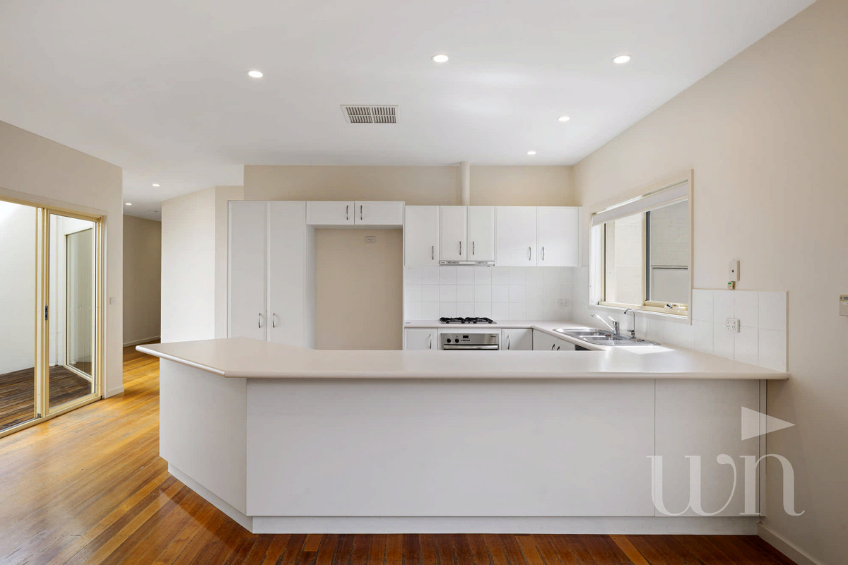6a Dalsten Grove, Mount Eliza - Thumbnail 2