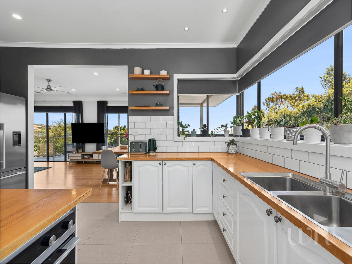 97 Somerset Drive, Mount Martha - Thumbnail 7