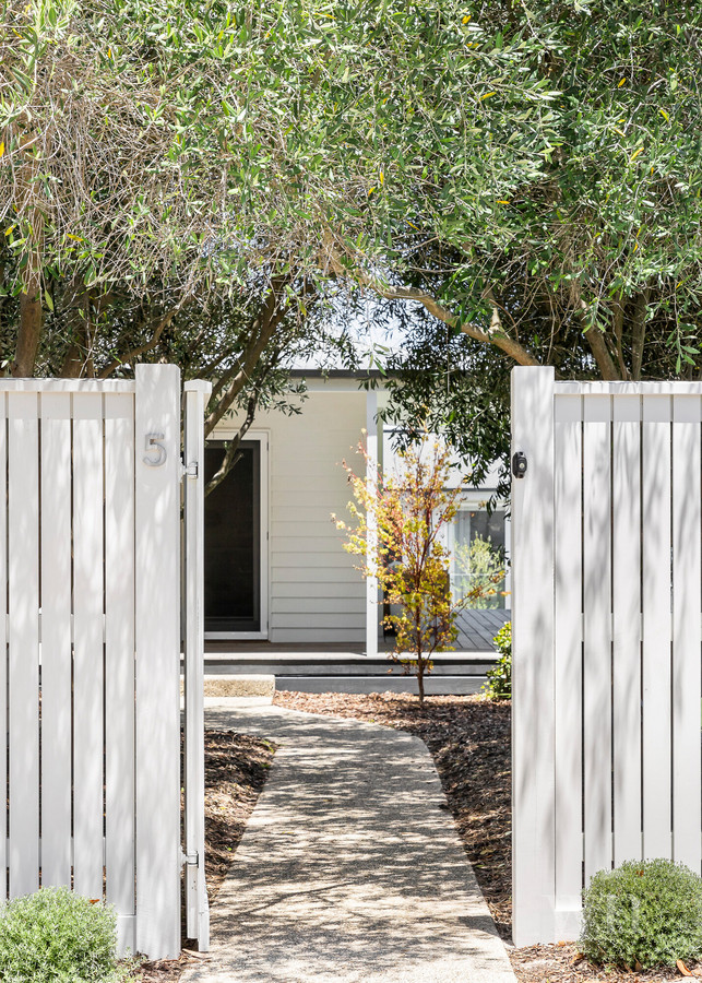 5 Marcia Close, Mount Martha - Thumbnail 2