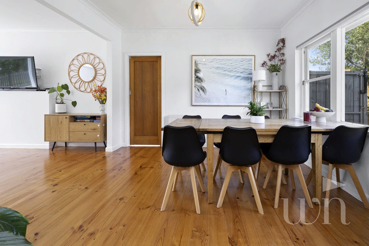 Image of dining room