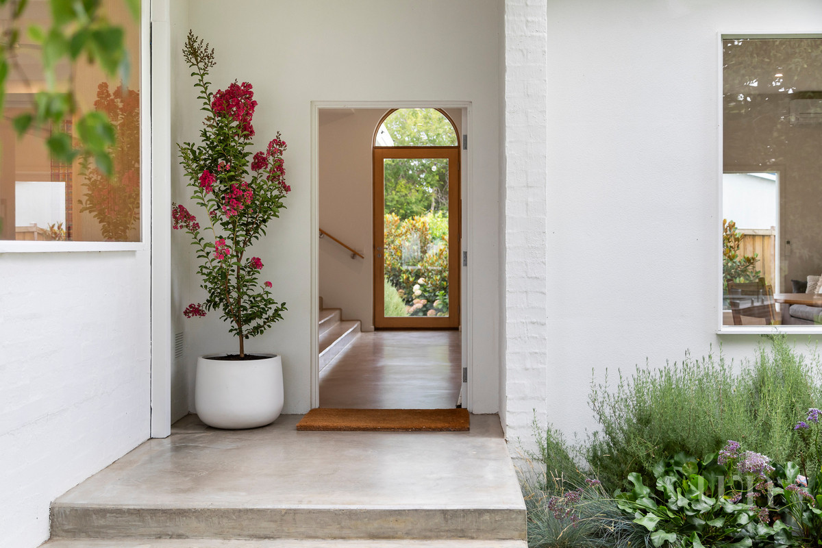 18 Dickinson Grove, Mount Martha - Thumbnail 2