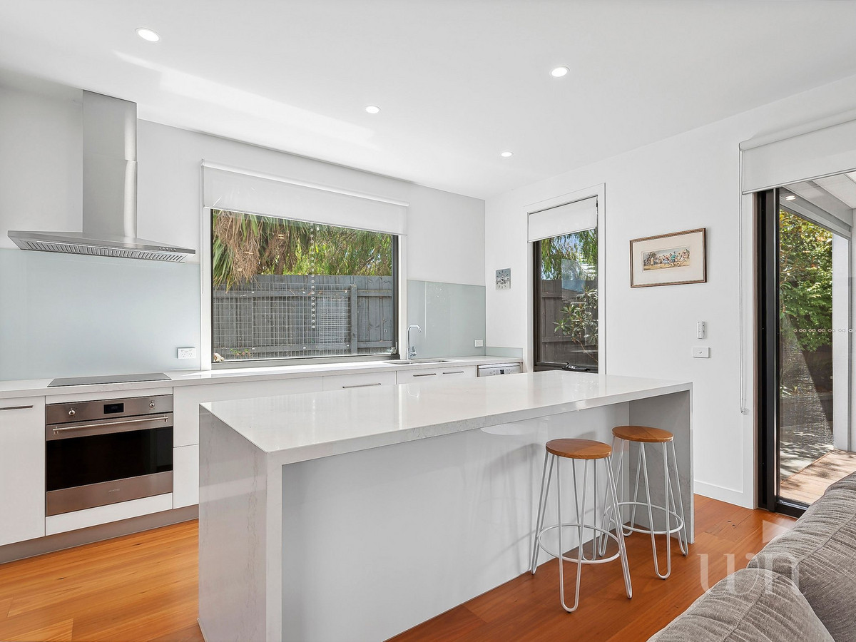 9 Fulton Avenue, Mornington - Thumbnail 3