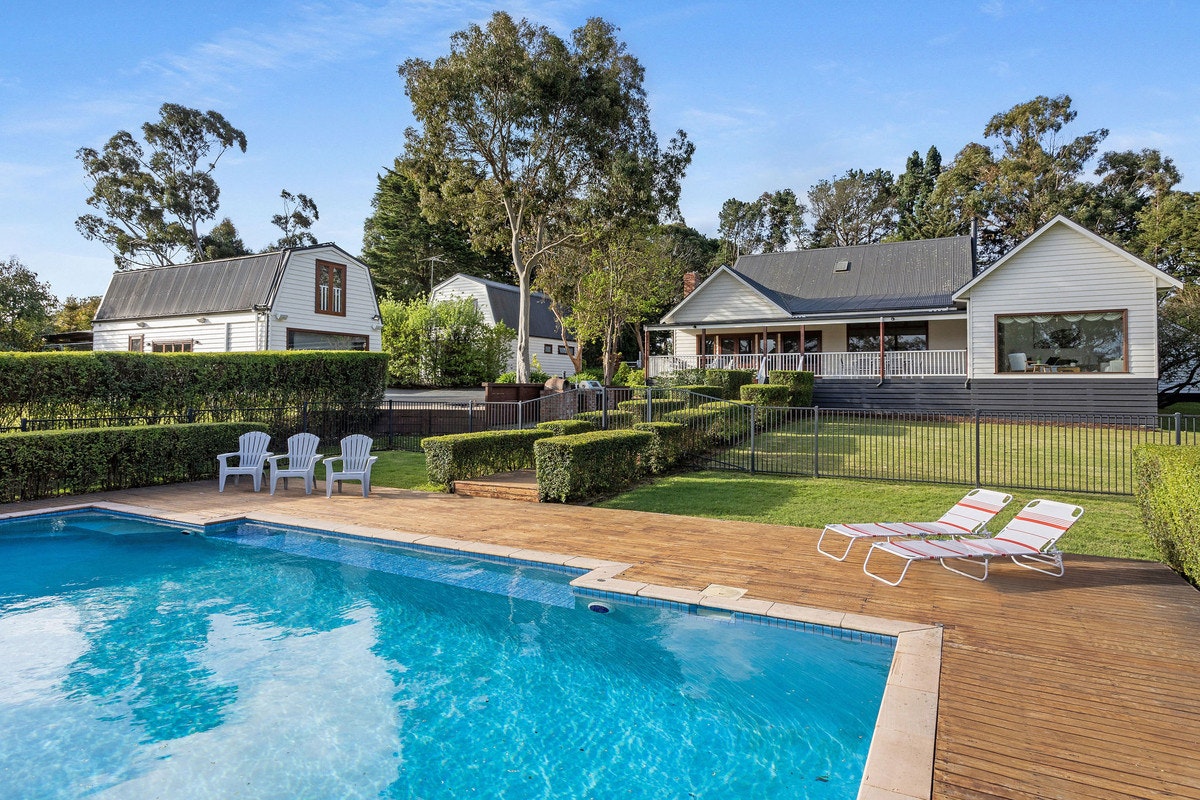 Image of backyard
