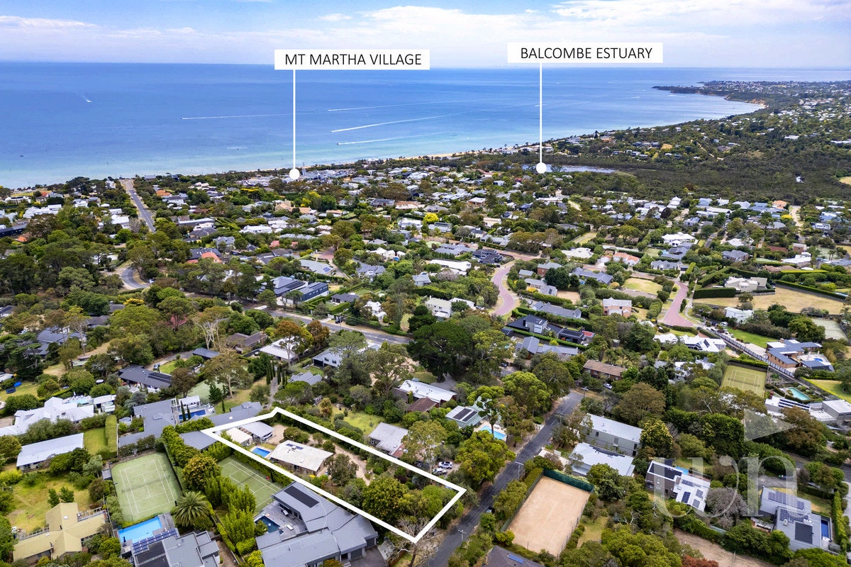 Image of neighborhood