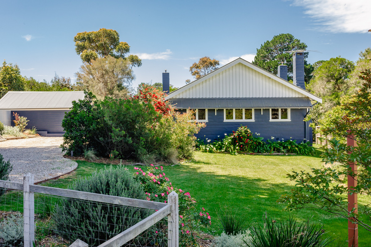 27 Augusta Street, Mount Martha - Thumbnail 2