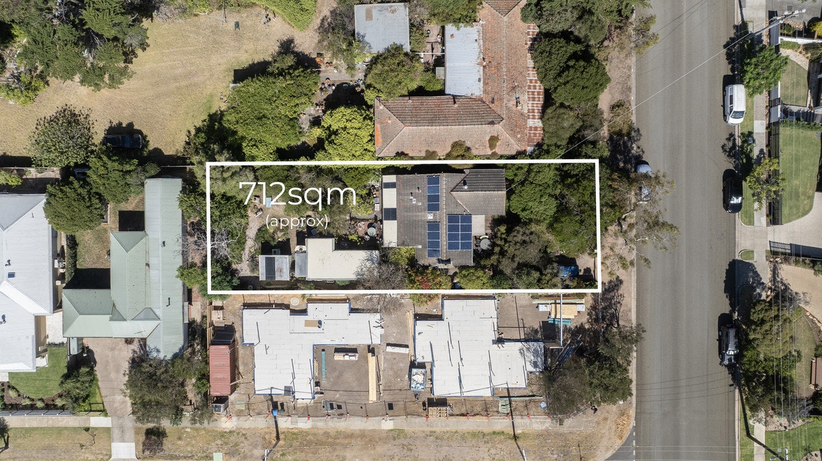Image of neighborhood