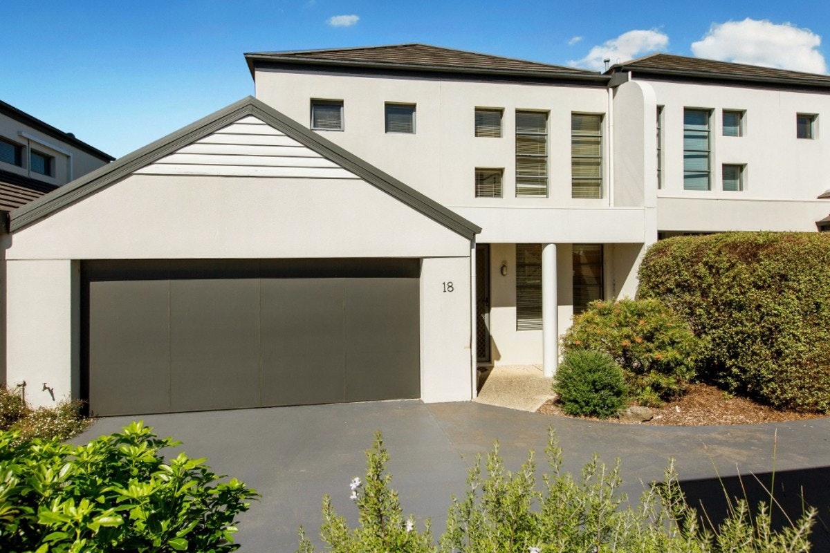 Image of garage
