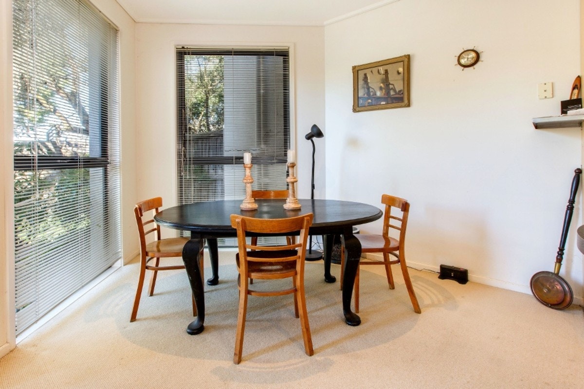 Image of dining room