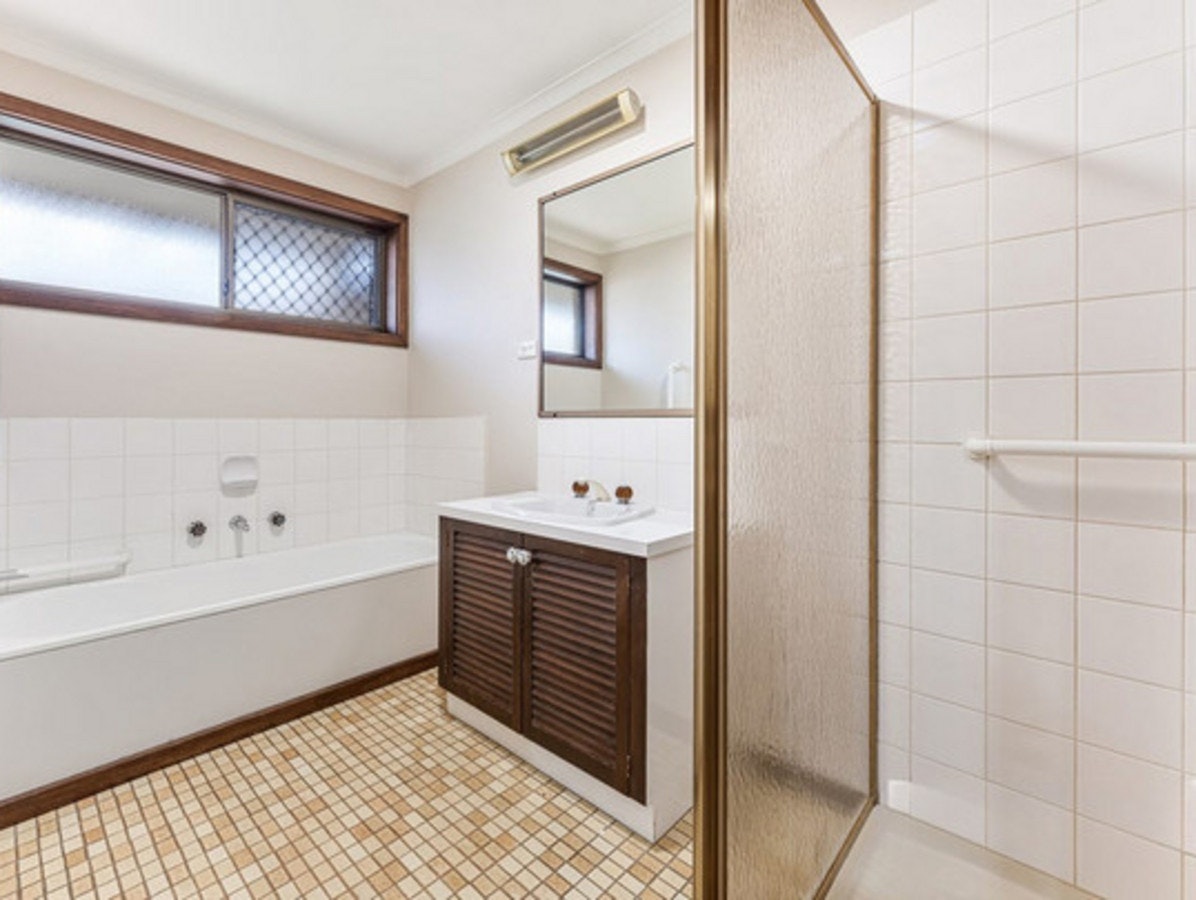Image of corner