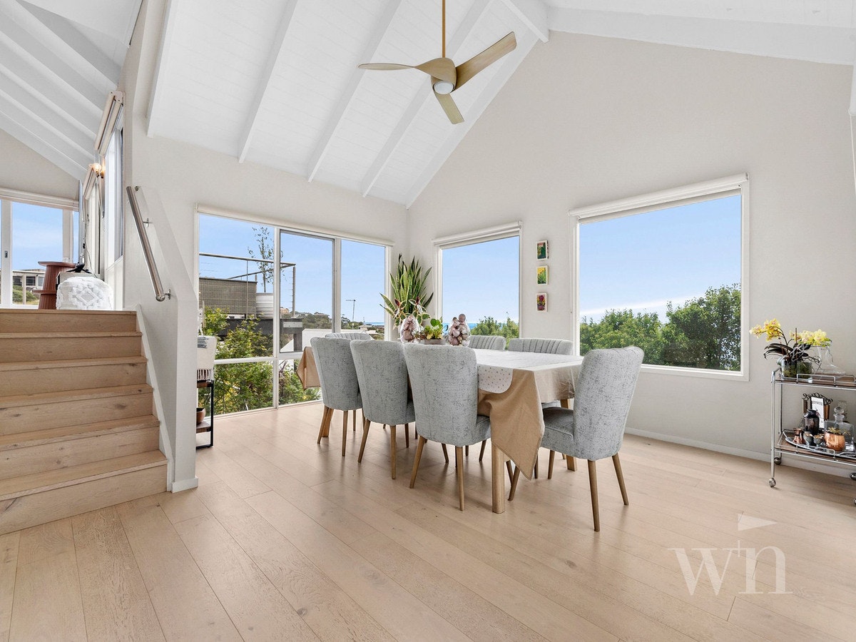 Image of dining room