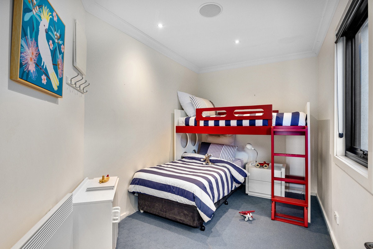 Image of bed
