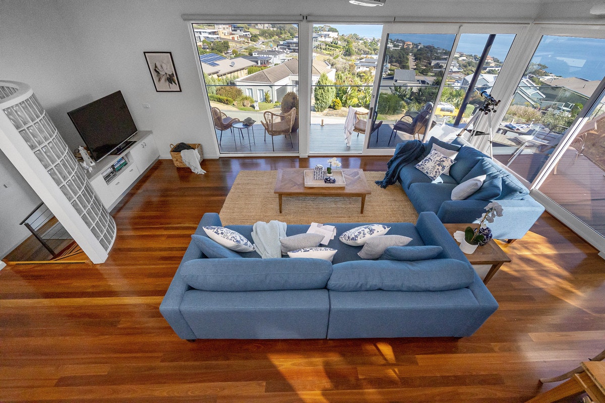 Image of couch