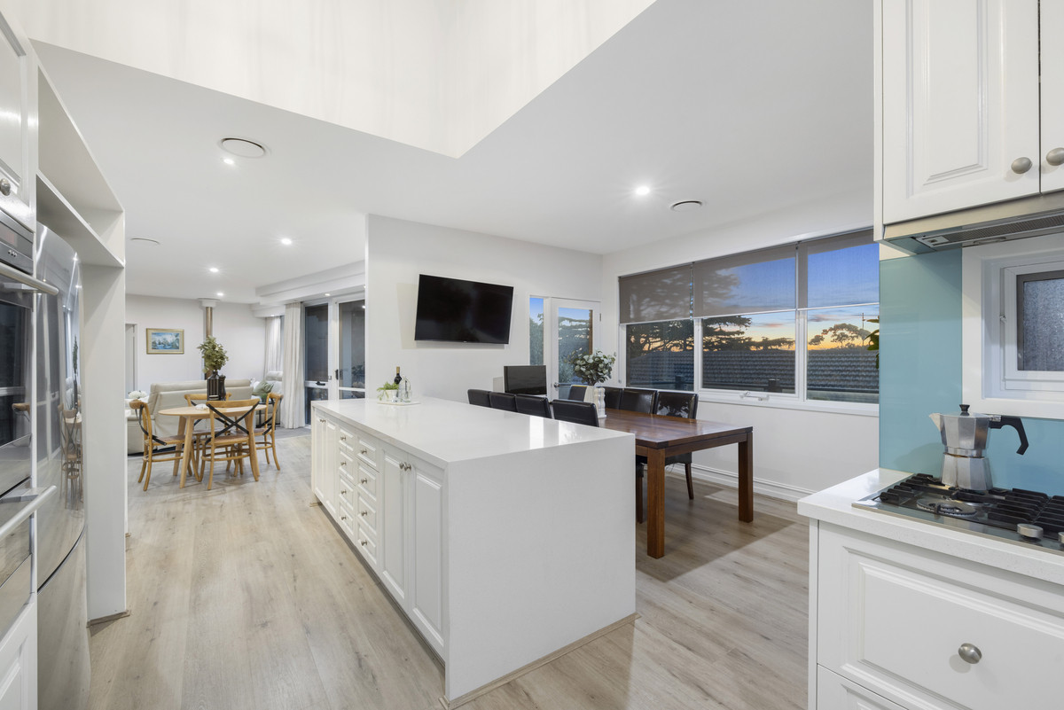 42 Stanley Crescent, Mount Martha - Thumbnail 3