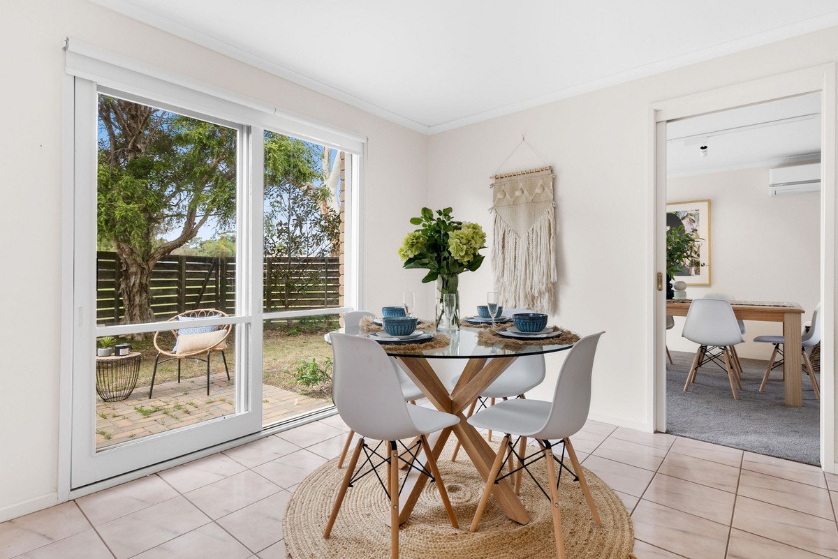 Image of dining room