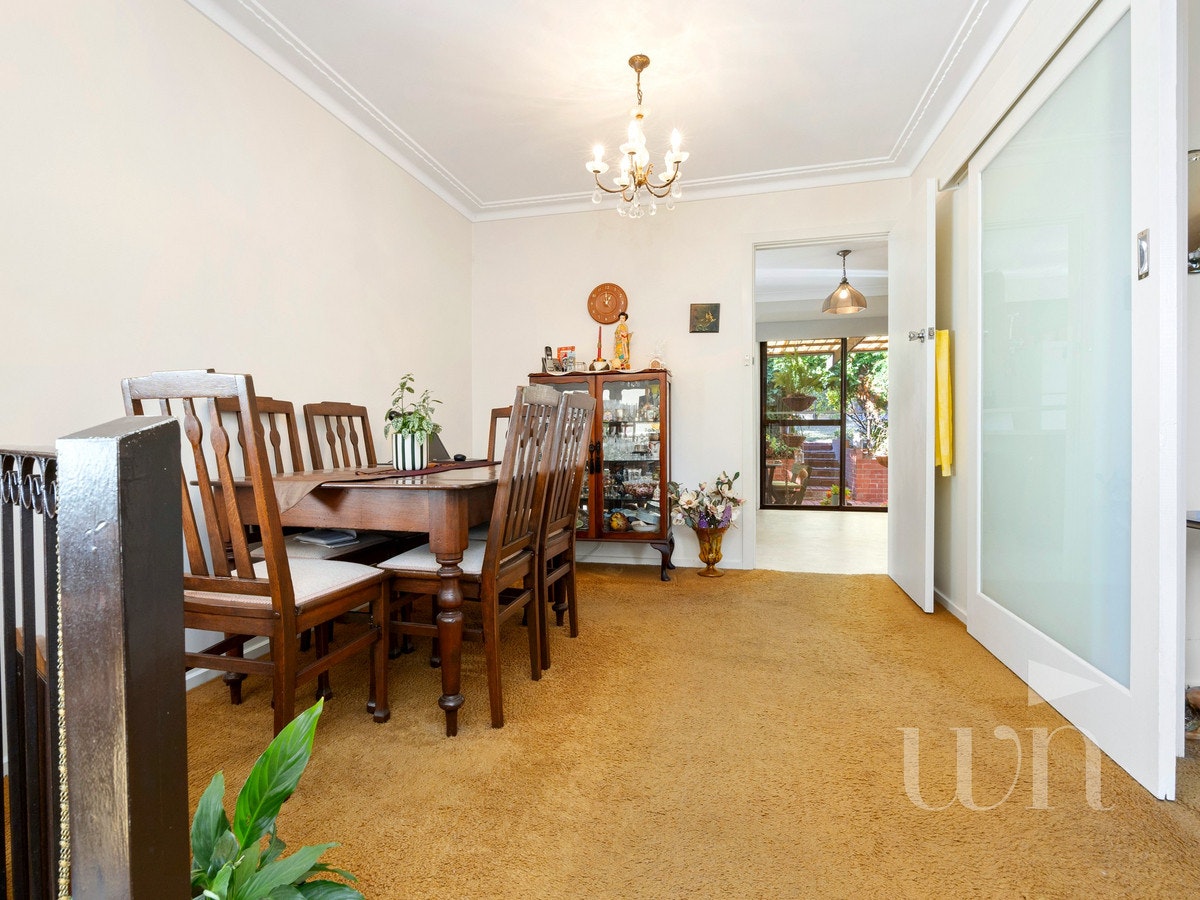 Image of dining room