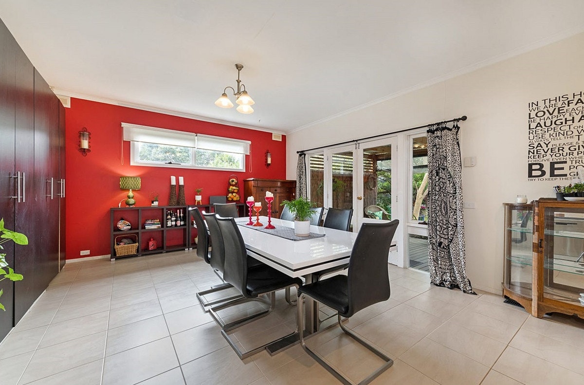 Image of dining room