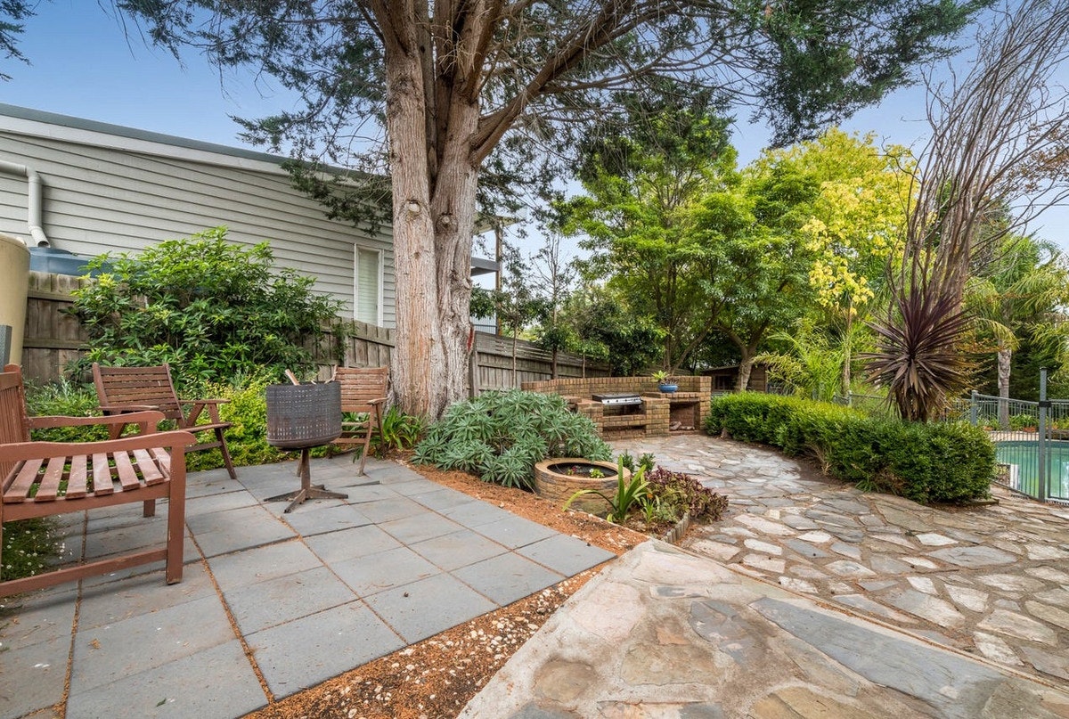 Image of backyard