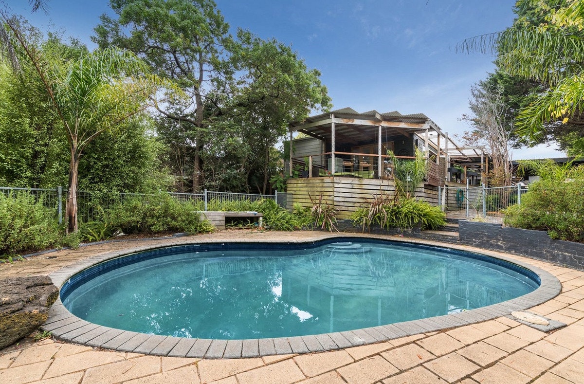 Image of backyard