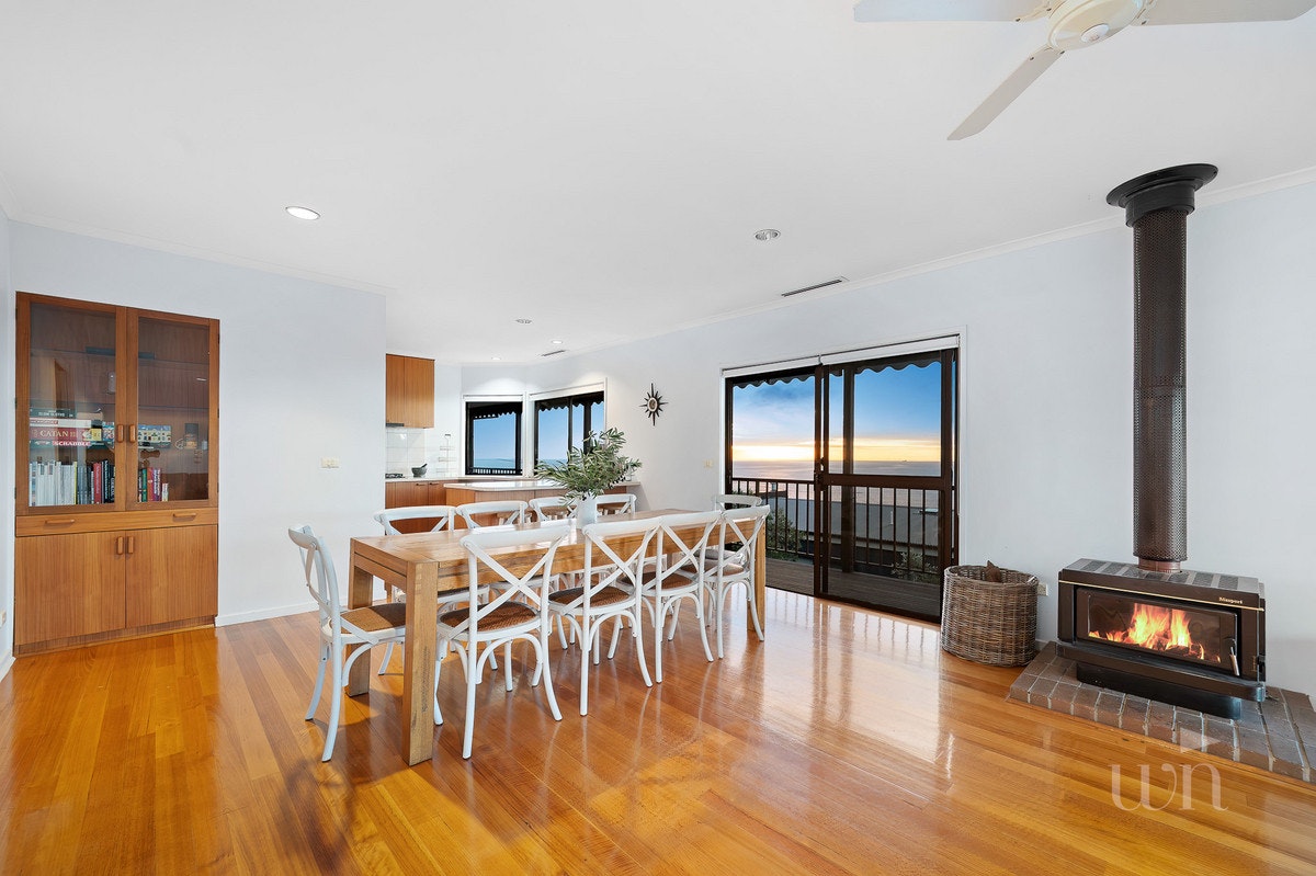 Image of dining room
