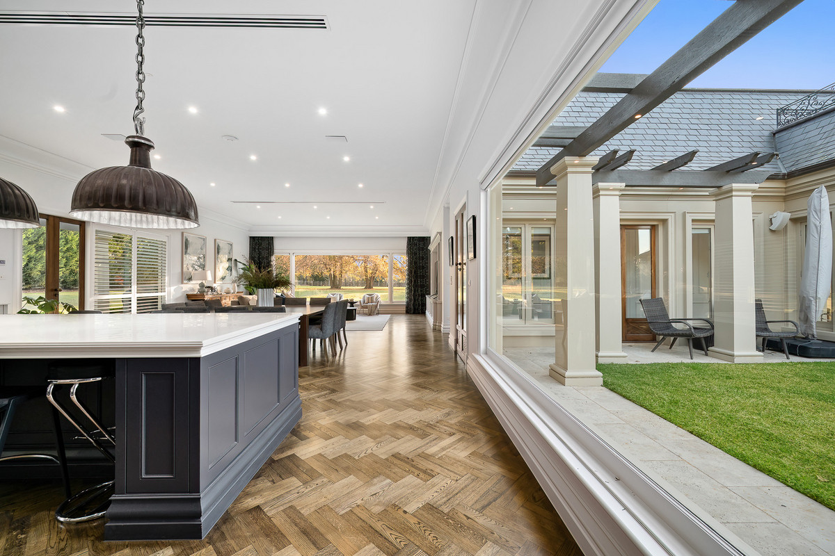 19 Webbs Lane, Somerville - Thumbnail 4