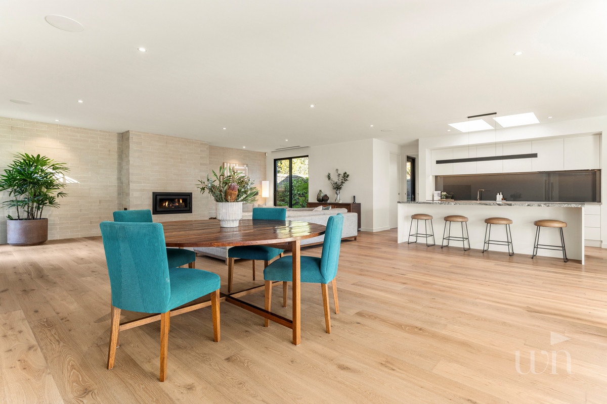 Image of dining room