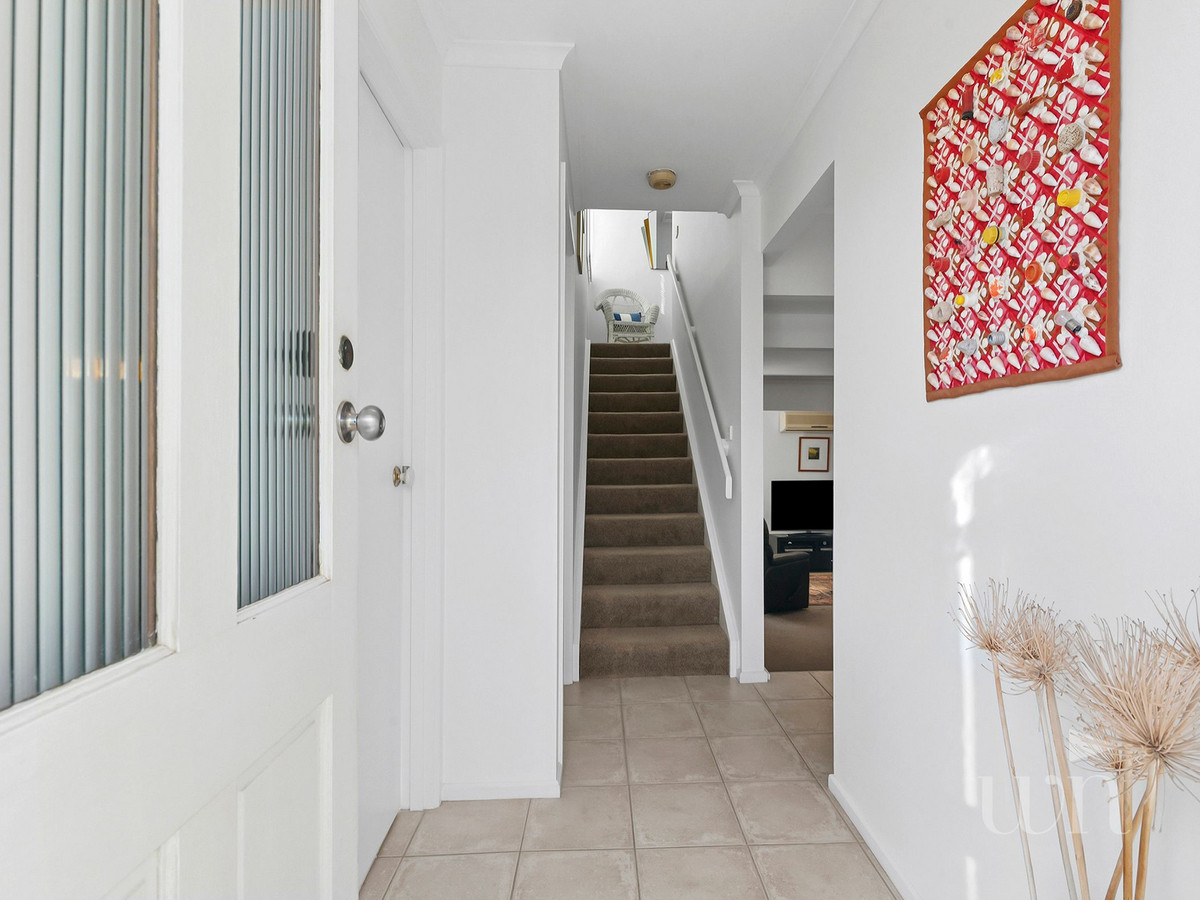 2A Walpole Street, Mount Martha - Thumbnail 2
