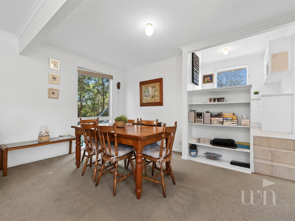 Image of dining room