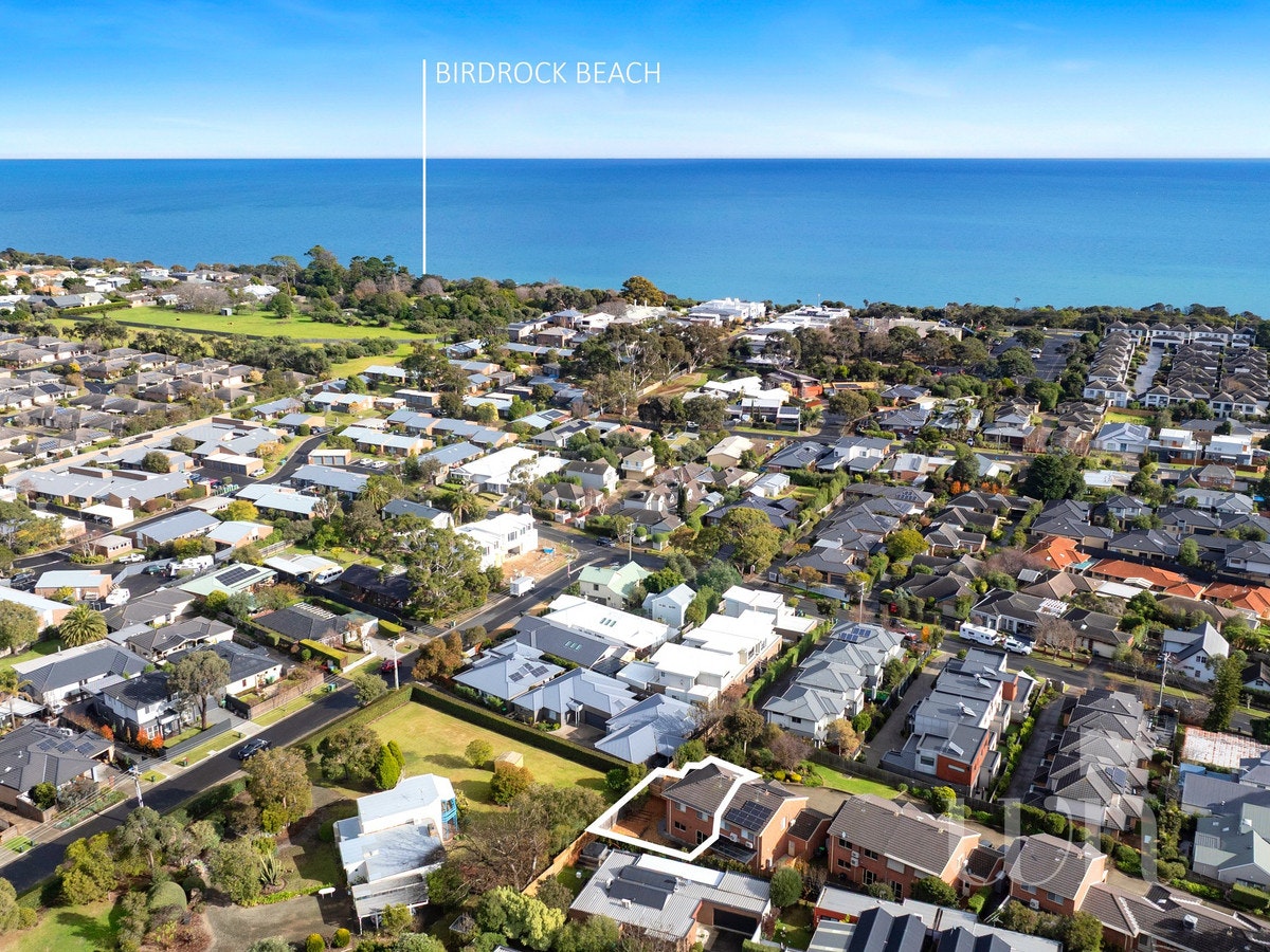 Image of neighborhood