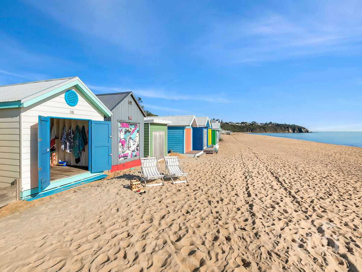 Boatshed 115 South Beach, Mount Martha - Thumbnail 4