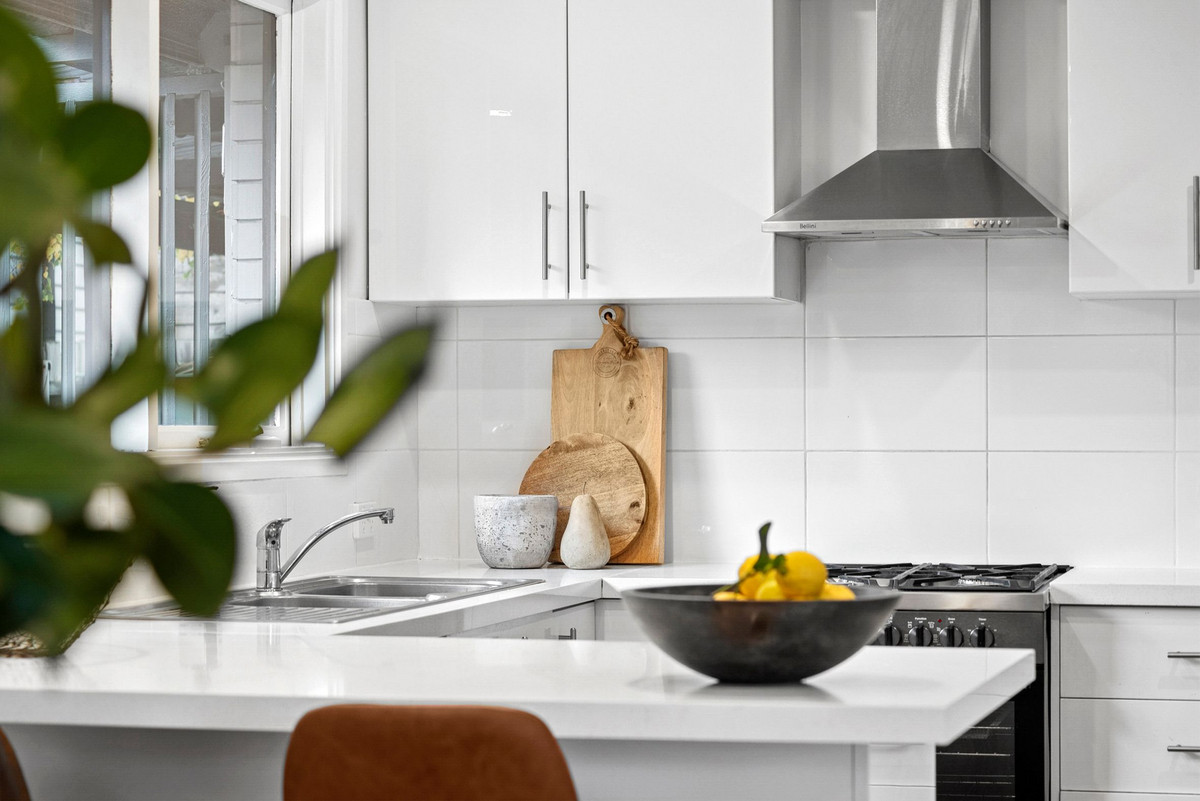 21 Karina Street, Mornington - Thumbnail 2